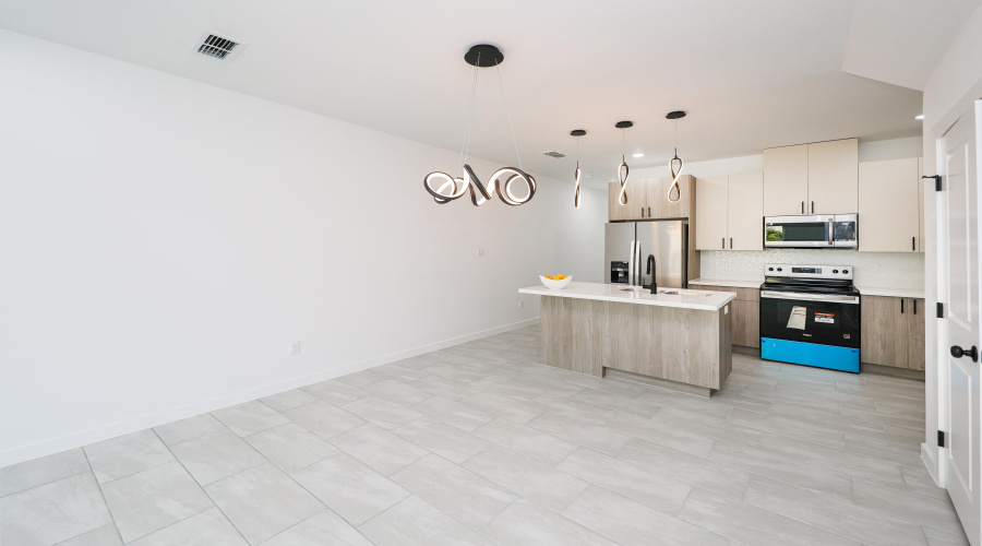 8218 Casa Verde Rd, Laredo, Texas 78041, 3 Bedrooms Bedrooms, 7 Rooms Rooms,2 BathroomsBathrooms,Residential,For Rent,8218 Casa Verde Rd,20255285