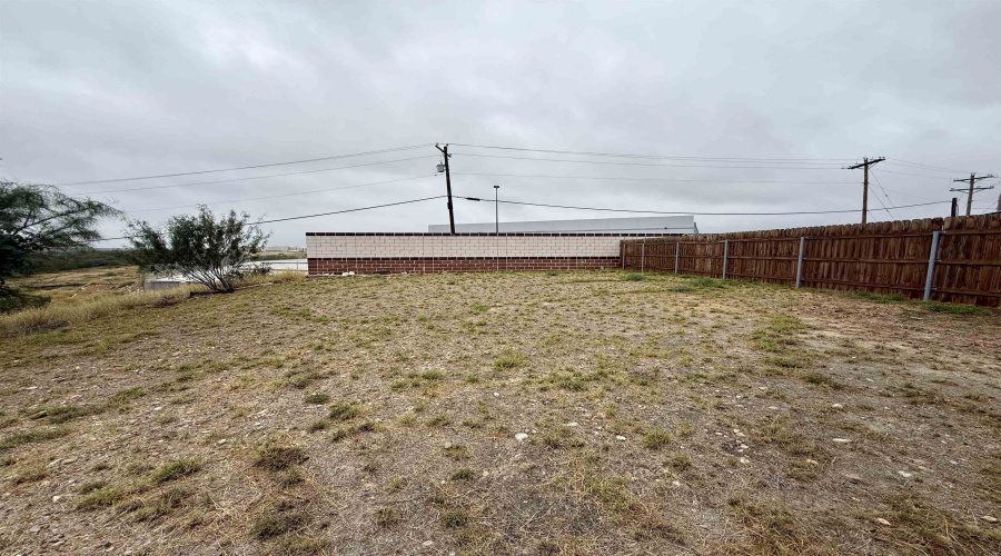 4116 Watusi Ct., Laredo, Texas 78045, 3 Bedrooms Bedrooms, 3 Rooms Rooms,2 BathroomsBathrooms,Residential,For Rent,4116 Watusi Ct.,20255286