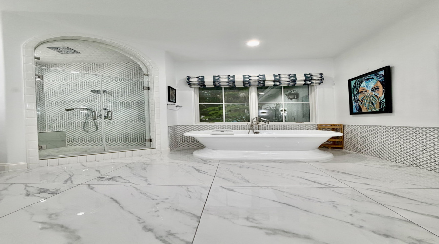 115 Crenshaw Dr, Laredo, Texas 78045, 3 Bedrooms Bedrooms, 9 Rooms Rooms,4 BathroomsBathrooms,Residential,For Sale,115 Crenshaw Dr,20255291