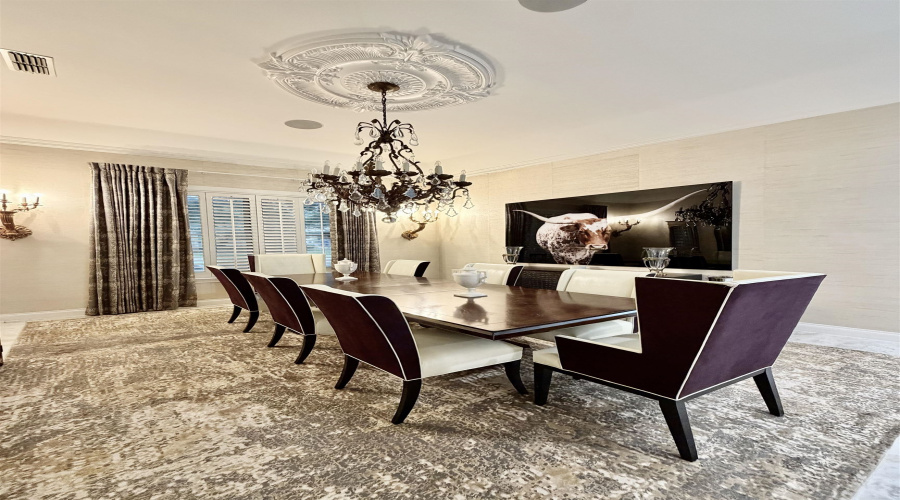 115 Crenshaw Dr, Laredo, Texas 78045, 3 Bedrooms Bedrooms, 9 Rooms Rooms,4 BathroomsBathrooms,Residential,For Sale,115 Crenshaw Dr,20255291