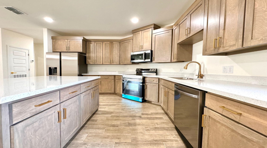 1405 Eagles LN, LAREDO, Texas 78045, 3 Bedrooms Bedrooms, 5 Rooms Rooms,2 BathroomsBathrooms,Residential,For Rent,1405 Eagles LN,20255294