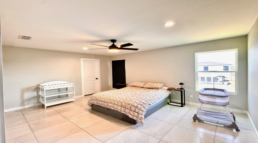 5701 Kylee Dr., LAREDO, Texas 78043, 3 Bedrooms Bedrooms, 5 Rooms Rooms,2 BathroomsBathrooms,Residential,For Sale,5701 Kylee Dr.,20255295