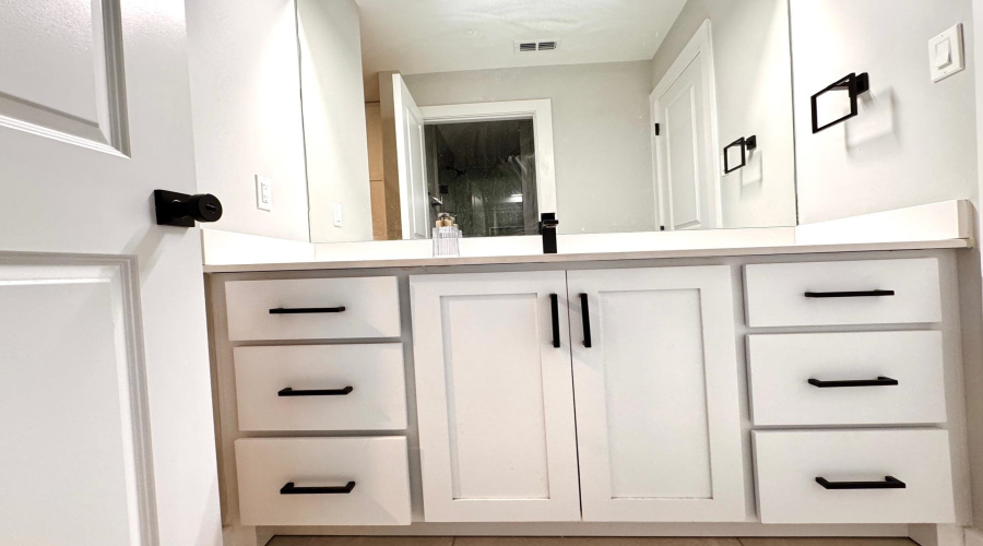 5701 Kylee Dr., LAREDO, Texas 78043, 3 Bedrooms Bedrooms, 5 Rooms Rooms,2 BathroomsBathrooms,Residential,For Sale,5701 Kylee Dr.,20255295