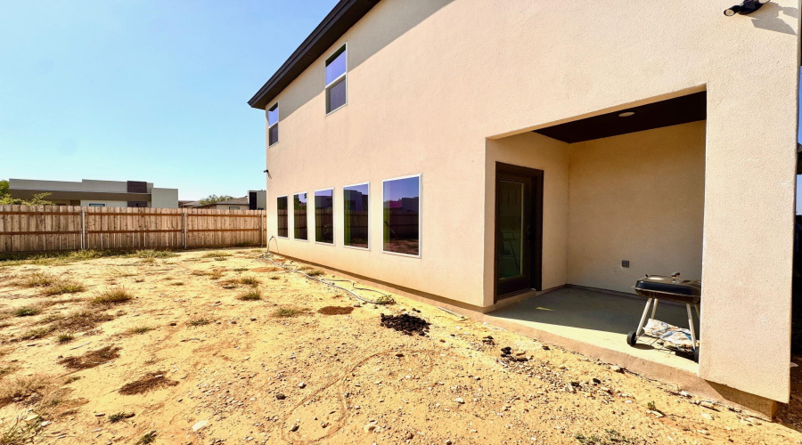 5701 Kylee Dr., LAREDO, Texas 78043, 3 Bedrooms Bedrooms, 5 Rooms Rooms,2 BathroomsBathrooms,Residential,For Sale,5701 Kylee Dr.,20255295