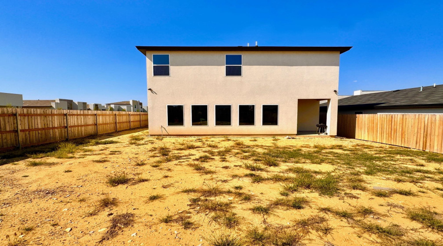 5701 Kylee Dr., LAREDO, Texas 78043, 3 Bedrooms Bedrooms, 5 Rooms Rooms,2 BathroomsBathrooms,Residential,For Sale,5701 Kylee Dr.,20255295