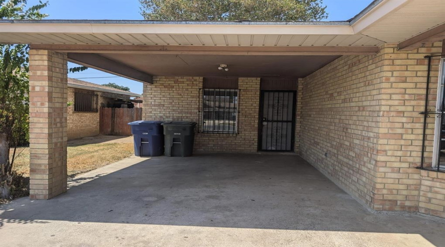 4710 Pita Dr, Laredo, Texas 78041-4920, 3 Bedrooms Bedrooms, 6 Rooms Rooms,2 BathroomsBathrooms,Residential,For Sale,4710 Pita Dr,20255298