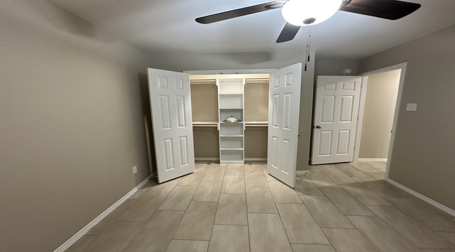 5510 Belmont Dr., Laredo, Texas 78046, 3 Bedrooms Bedrooms, 5 Rooms Rooms,2 BathroomsBathrooms,Residential,For Sale,5510 Belmont Dr.,20255300