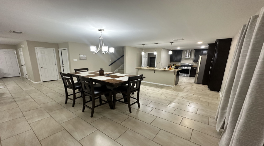 5510 Belmont Dr., Laredo, Texas 78046, 3 Bedrooms Bedrooms, 5 Rooms Rooms,2 BathroomsBathrooms,Residential,For Sale,5510 Belmont Dr.,20255300