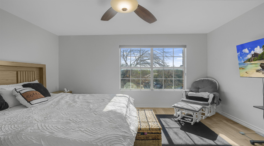 216 Red Cloud Dr, Laredo, Texas 78045-4184, 3 Bedrooms Bedrooms, 5 Rooms Rooms,2 BathroomsBathrooms,Residential,For Sale,216 Red Cloud Dr,20255301