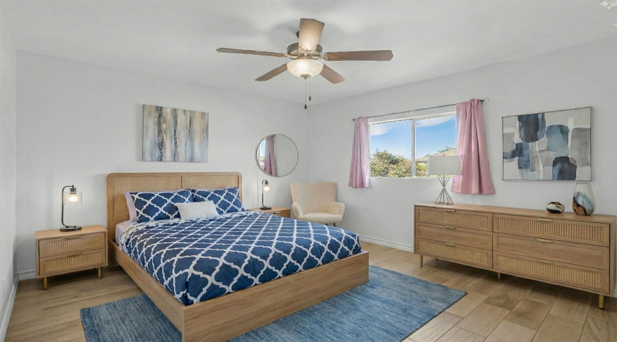 Virtual staging shown for visualization purposes only.