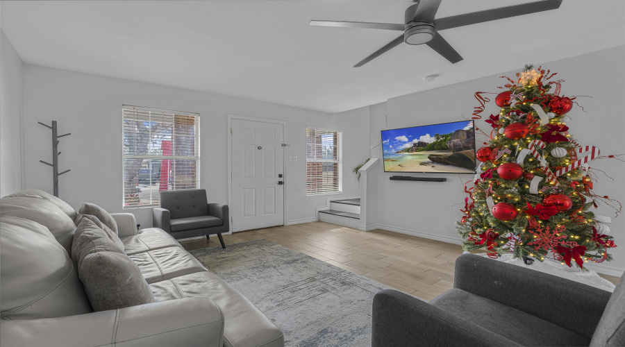 216 Red Cloud Dr, Laredo, Texas 78045-4184, 3 Bedrooms Bedrooms, 5 Rooms Rooms,2 BathroomsBathrooms,Residential,For Sale,216 Red Cloud Dr,20255301