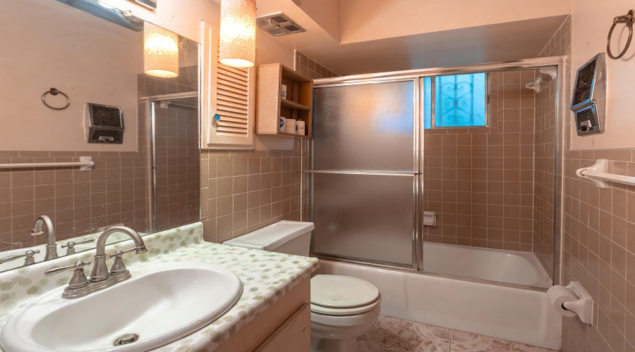 619 Lindenwood Dr, LAREDO, Texas 78045, 4 Bedrooms Bedrooms, 4 Rooms Rooms,2 BathroomsBathrooms,Residential,For Sale,619 Lindenwood Dr,20255302