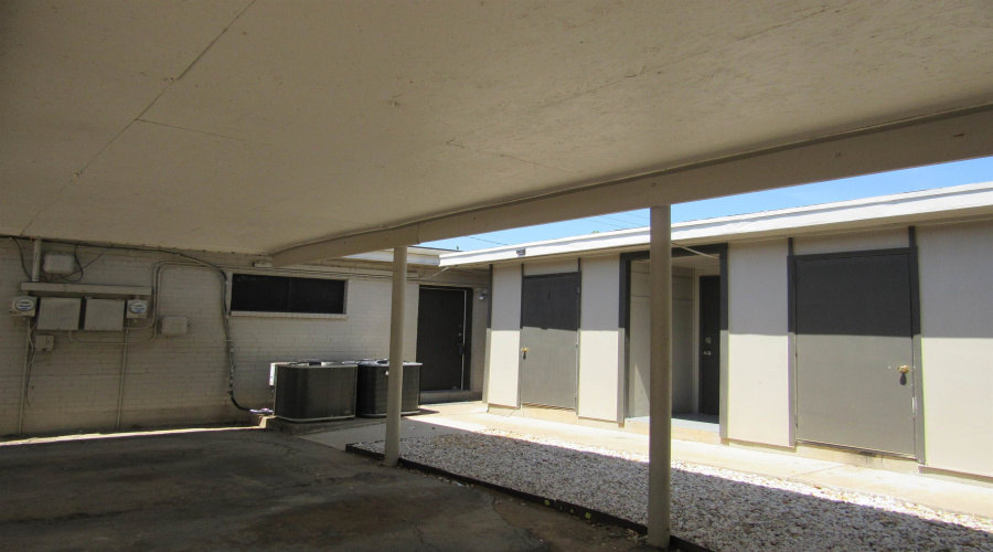 2403 E Frost St, Laredo, Texas 78043, 2 Bedrooms Bedrooms, 4 Rooms Rooms,1 BathroomBathrooms,Residential,For Rent,2403 E Frost St,20255303