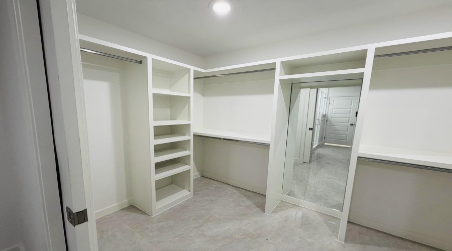 4008 Gia St., LAREDO, Texas 78046, 3 Bedrooms Bedrooms, 4 Rooms Rooms,2 BathroomsBathrooms,Residential,For Sale,4008 Gia St.,20255309