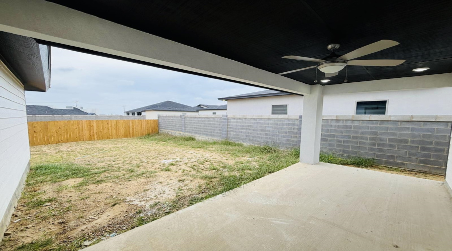 4008 Gia St., LAREDO, Texas 78046, 3 Bedrooms Bedrooms, 4 Rooms Rooms,2 BathroomsBathrooms,Residential,For Sale,4008 Gia St.,20255309