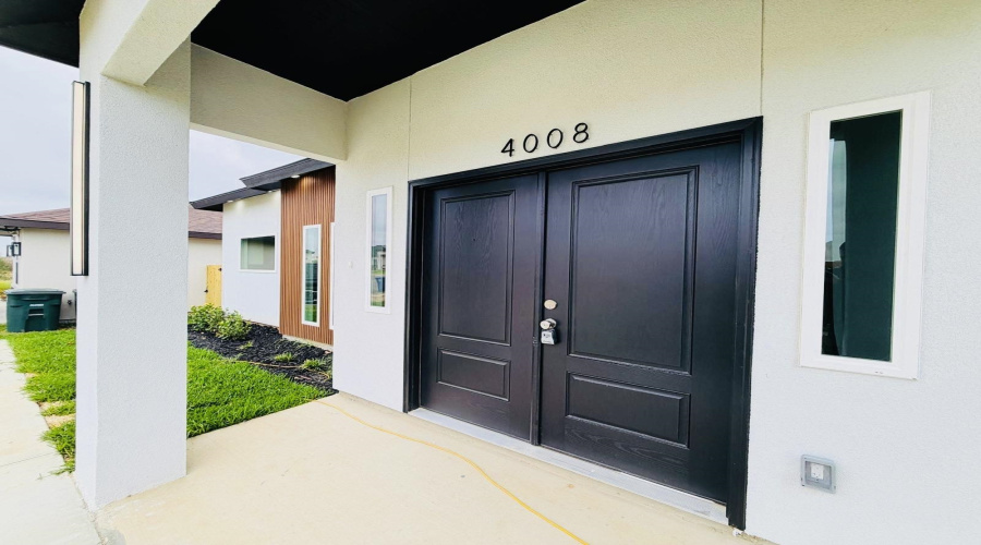 4008 Gia St., LAREDO, Texas 78046, 3 Bedrooms Bedrooms, 4 Rooms Rooms,2 BathroomsBathrooms,Residential,For Sale,4008 Gia St.,20255309