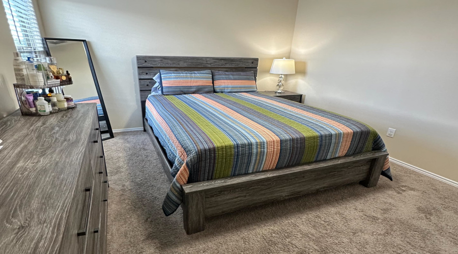 4301 Regina Dr., Laredo, Texas 78046, 3 Bedrooms Bedrooms, 5 Rooms Rooms,2 BathroomsBathrooms,Residential,For Sale,4301 Regina Dr.,20255315