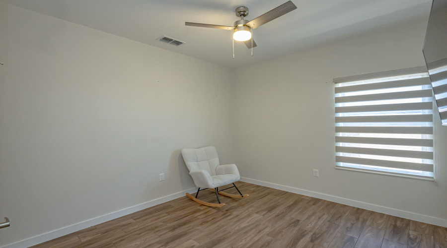 4002 Bella St., Laredo, Texas 78046, 4 Bedrooms Bedrooms, 6 Rooms Rooms,2 BathroomsBathrooms,Residential,For Sale,4002 Bella St.,20255317