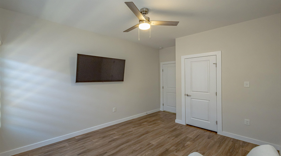 4002 Bella St., Laredo, Texas 78046, 4 Bedrooms Bedrooms, 6 Rooms Rooms,2 BathroomsBathrooms,Residential,For Sale,4002 Bella St.,20255317