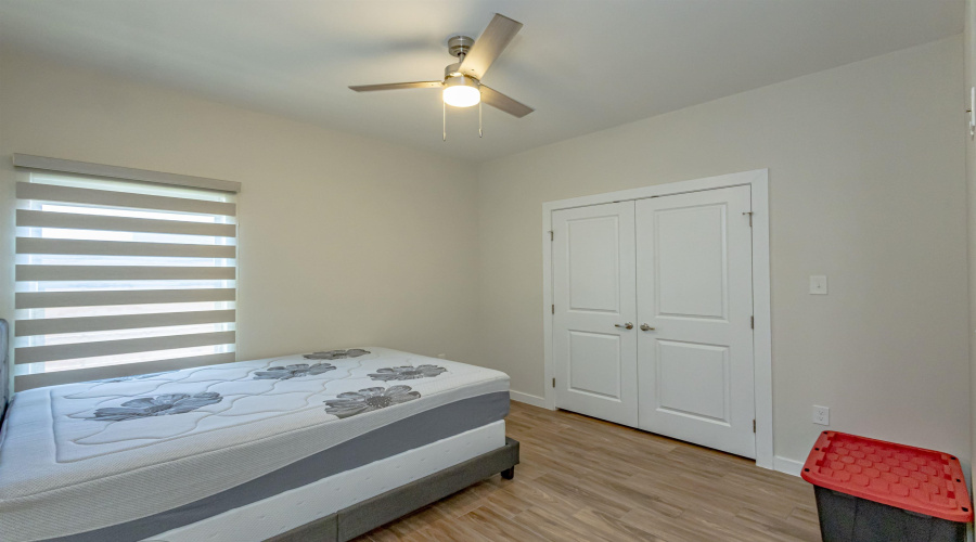 4002 Bella St., Laredo, Texas 78046, 4 Bedrooms Bedrooms, 6 Rooms Rooms,2 BathroomsBathrooms,Residential,For Sale,4002 Bella St.,20255317