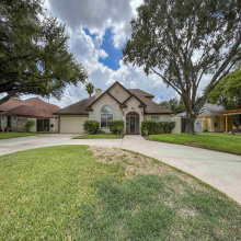 809 Preston Ln, Laredo, Texas 78045, 3 Bedrooms Bedrooms, 8 Rooms Rooms,3 BathroomsBathrooms,Residential,For Rent,809 Preston Ln,20255321