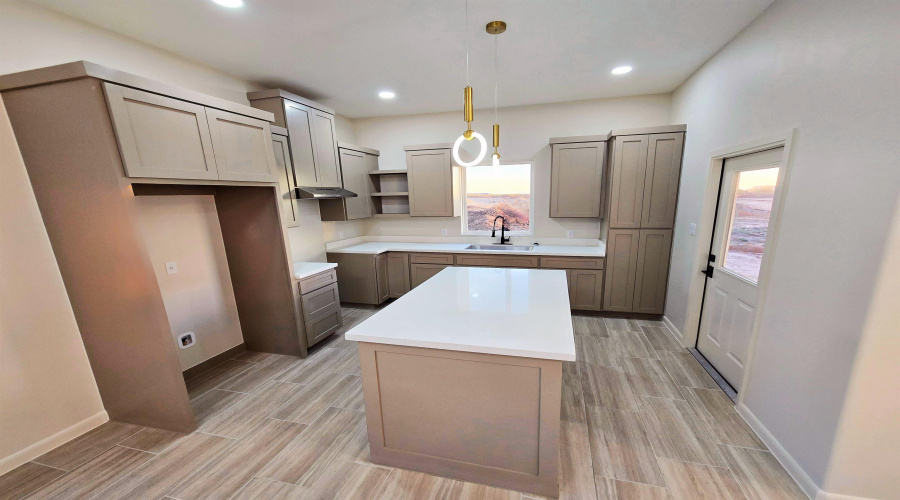 5007 Carambola Ln., Laredo, Texas 78046, 3 Bedrooms Bedrooms, 6 Rooms Rooms,2 BathroomsBathrooms,Residential,For Sale,5007 Carambola Ln.,20255322