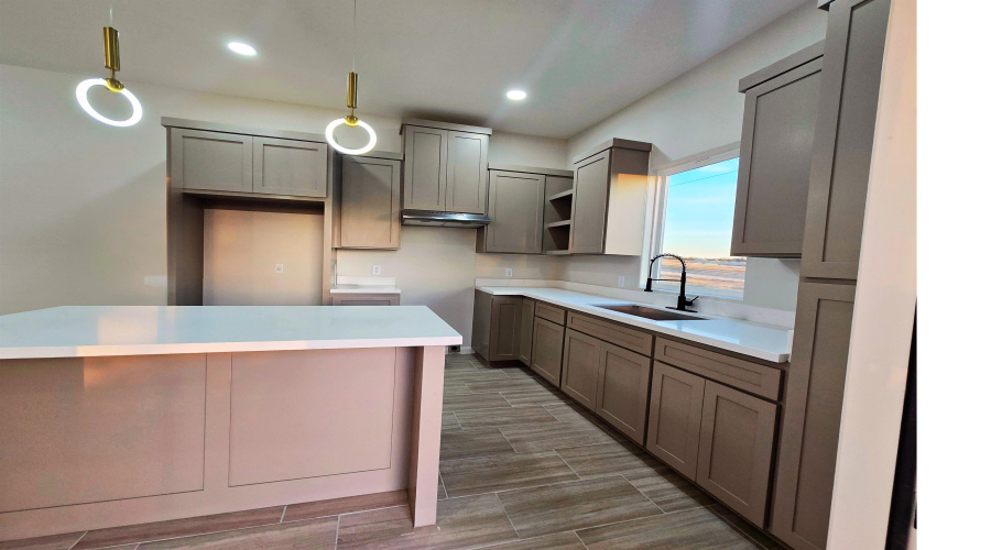 5007 Carambola Ln., Laredo, Texas 78046, 3 Bedrooms Bedrooms, 6 Rooms Rooms,2 BathroomsBathrooms,Residential,For Sale,5007 Carambola Ln.,20255322