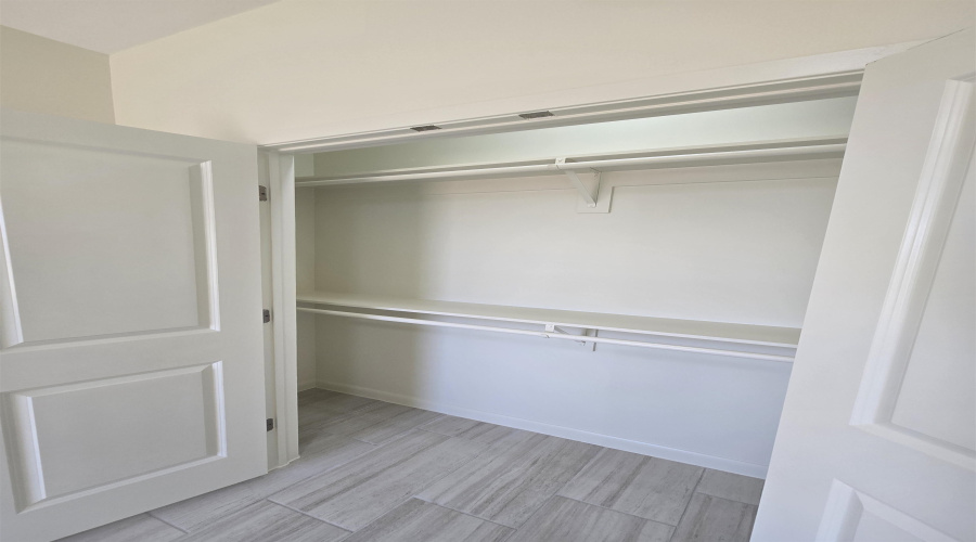 5007 Carambola Ln., Laredo, Texas 78046, 3 Bedrooms Bedrooms, 6 Rooms Rooms,2 BathroomsBathrooms,Residential,For Sale,5007 Carambola Ln.,20255322