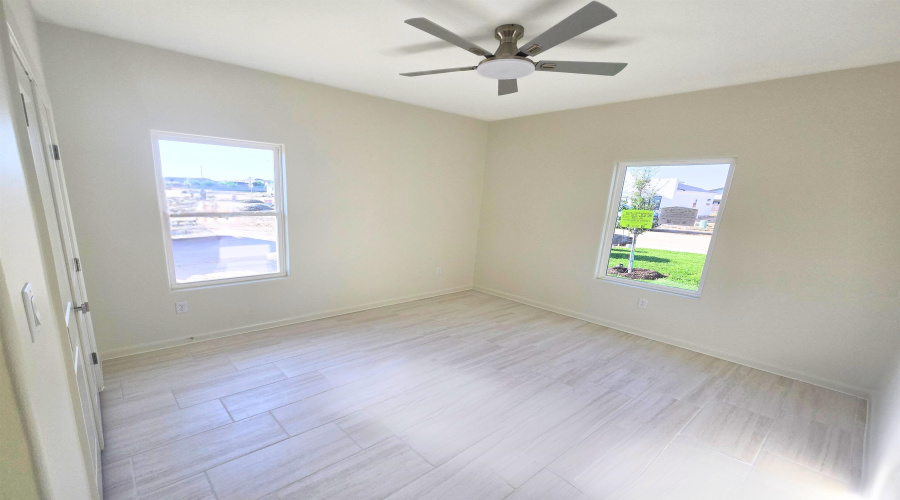 5007 Carambola Ln., Laredo, Texas 78046, 3 Bedrooms Bedrooms, 6 Rooms Rooms,2 BathroomsBathrooms,Residential,For Sale,5007 Carambola Ln.,20255322