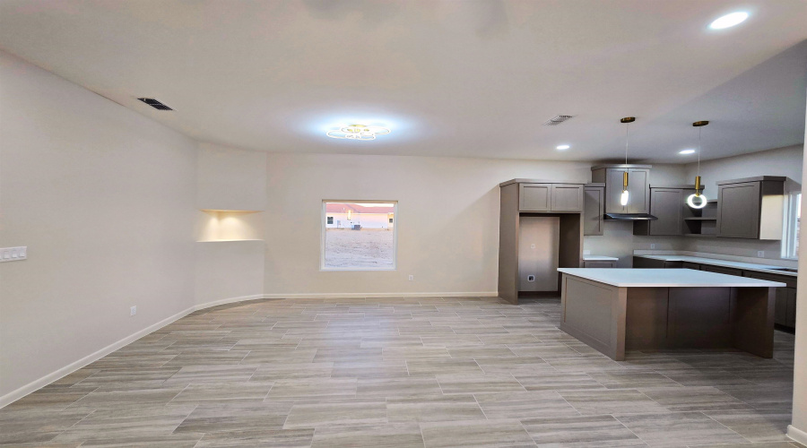 5007 Carambola Ln., Laredo, Texas 78046, 3 Bedrooms Bedrooms, 6 Rooms Rooms,2 BathroomsBathrooms,Residential,For Sale,5007 Carambola Ln.,20255322