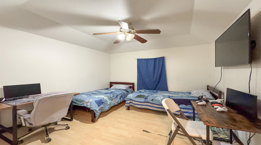 1811 Avenida Los Presidentes, Laredo, Texas 78046, 3 Bedrooms Bedrooms, 5 Rooms Rooms,2 BathroomsBathrooms,Residential,For Sale,1811 Avenida Los Presidentes,20255325