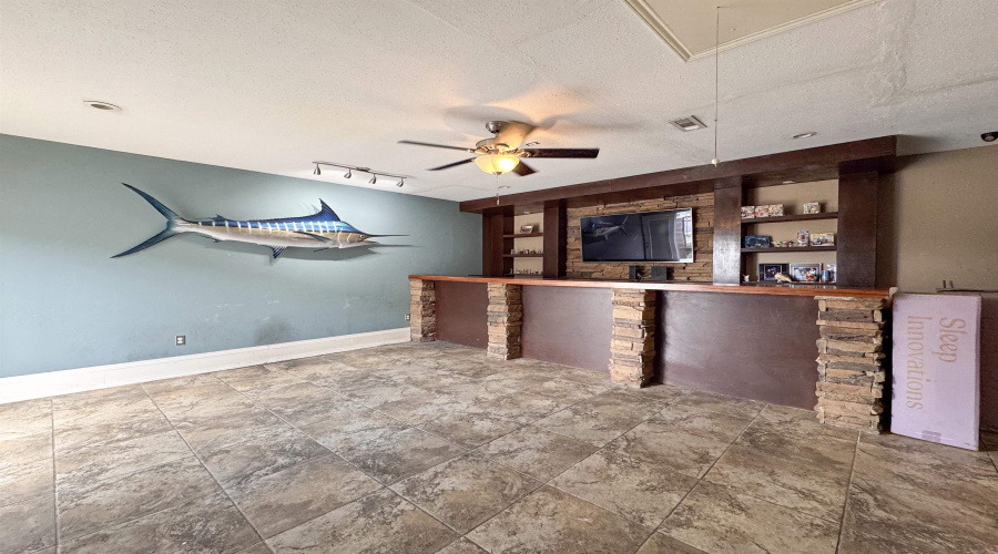 1811 Avenida Los Presidentes, Laredo, Texas 78046, 3 Bedrooms Bedrooms, 5 Rooms Rooms,2 BathroomsBathrooms,Residential,For Sale,1811 Avenida Los Presidentes,20255325