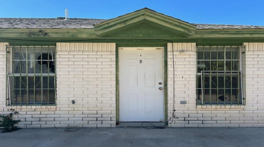 1446 Orquidia Ln E, Rio Bravo, Texas 78046, ,Multi-family,For Sale,1446 Orquidia Ln E,20255332