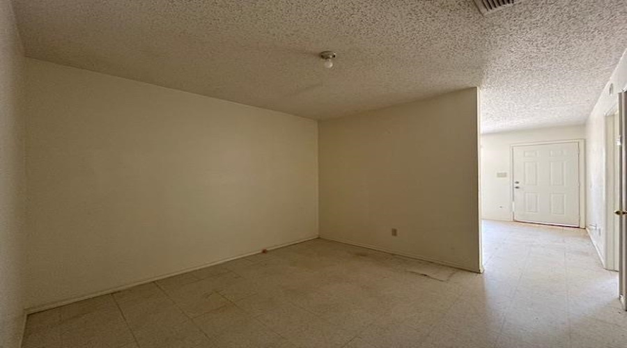 1446 Orquidia Ln E, Rio Bravo, Texas 78046, ,Multi-family,For Sale,1446 Orquidia Ln E,20255332