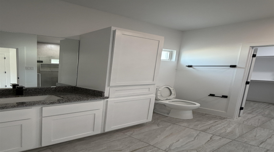 1532 Consejero Ln., Laredo, Texas 78046, 3 Bedrooms Bedrooms, 5 Rooms Rooms,2 BathroomsBathrooms,Residential,For Rent,1532 Consejero Ln.,20255329