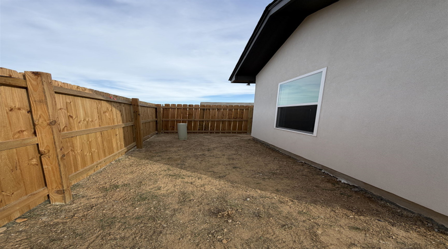 1532 Consejero Ln., Laredo, Texas 78046, 3 Bedrooms Bedrooms, 5 Rooms Rooms,2 BathroomsBathrooms,Residential,For Rent,1532 Consejero Ln.,20255329