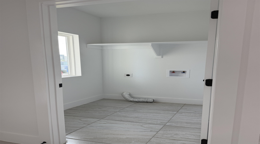 1532 Consejero Ln., Laredo, Texas 78046, 3 Bedrooms Bedrooms, 5 Rooms Rooms,2 BathroomsBathrooms,Residential,For Rent,1532 Consejero Ln.,20255329