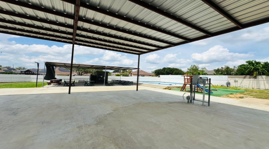 2001 Poza Rica Dr, LAREDO, Texas 78046, ,Land,For Sale,2001 Poza Rica Dr,20255339