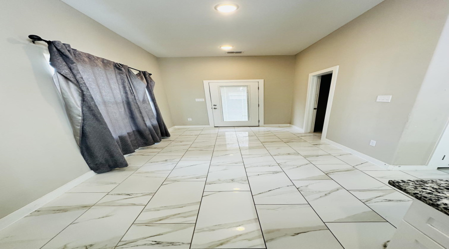 1618 Coba Dr., LAREDO, Texas 78046, 4 Bedrooms Bedrooms, 6 Rooms Rooms,2 BathroomsBathrooms,Residential,For Sale,1618 Coba Dr.,20255338