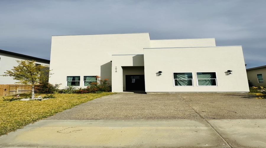 1618 Coba Dr., LAREDO, Texas 78046, 4 Bedrooms Bedrooms, 6 Rooms Rooms,2 BathroomsBathrooms,Residential,For Sale,1618 Coba Dr.,20255338