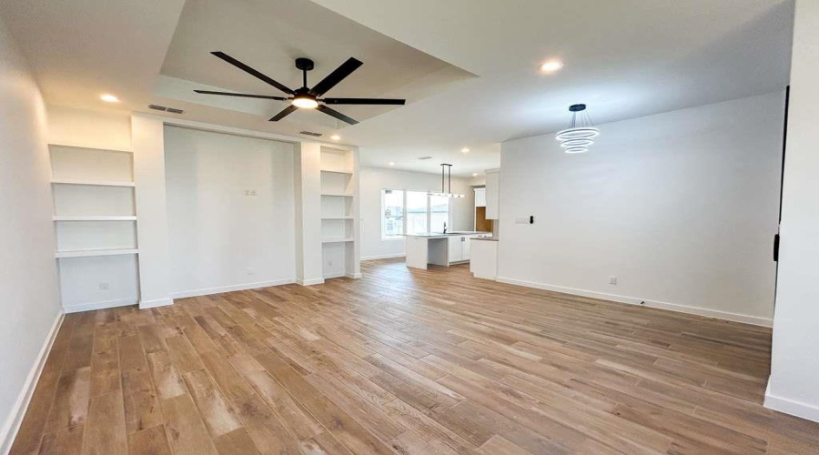 1721 Cordova Dr., Laredo, Texas 78046, 3 Bedrooms Bedrooms, 4 Rooms Rooms,2 BathroomsBathrooms,Residential,For Sale,1721 Cordova Dr.,20255343