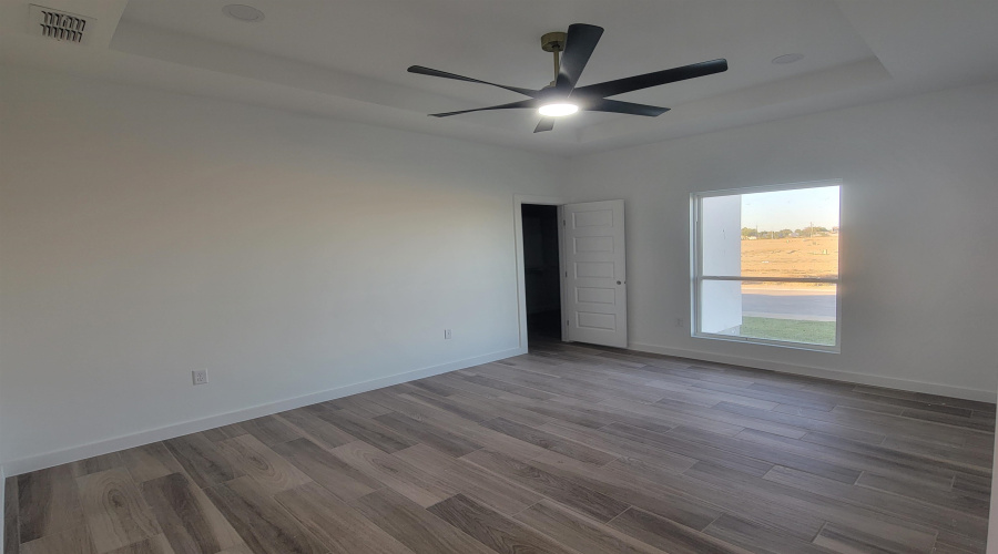 5131 Nispero Ln, Laredo, Texas 78046, 3 Bedrooms Bedrooms, 4 Rooms Rooms,2 BathroomsBathrooms,Residential,For Sale,5131 Nispero Ln,20255353