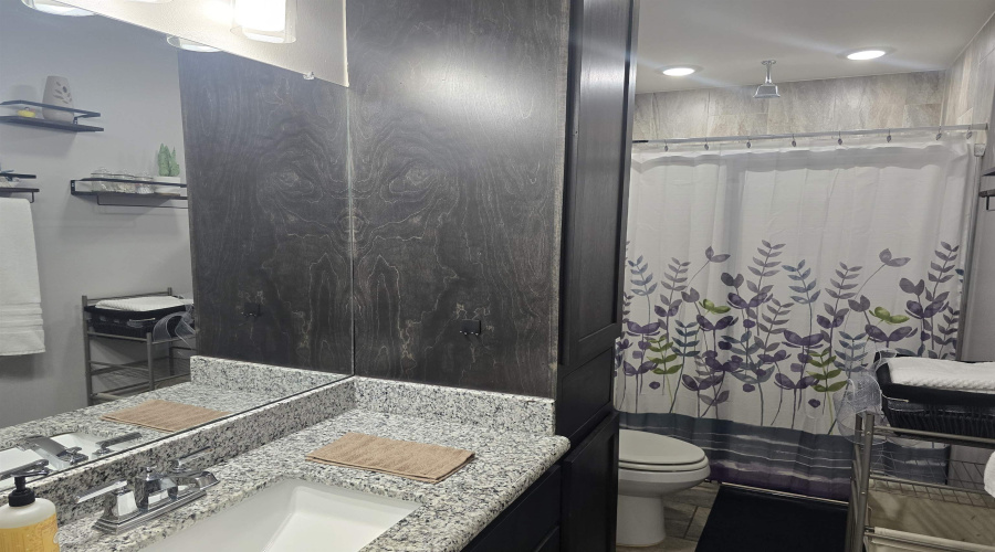 1507 Tesis Dr., Laredo, Texas 78046-5794, 3 Bedrooms Bedrooms, 6 Rooms Rooms,2 BathroomsBathrooms,Residential,For Sale,1507 Tesis Dr.,20255354