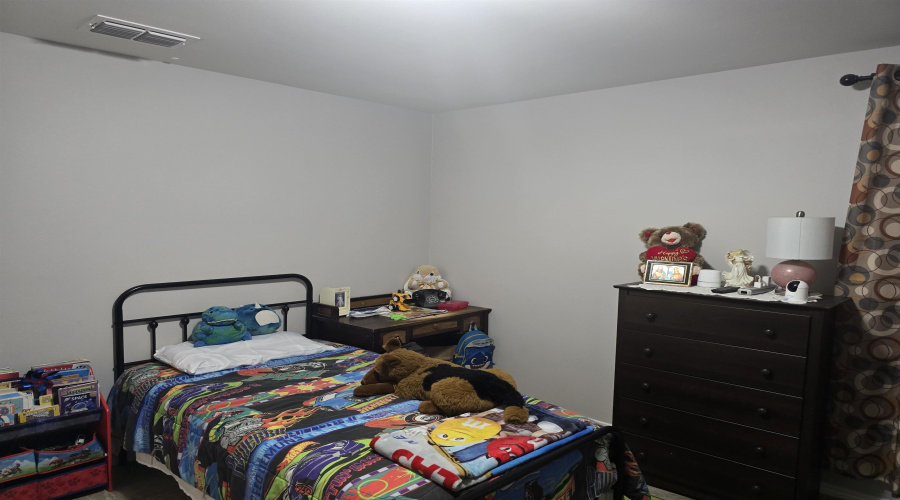 1507 Tesis Dr., Laredo, Texas 78046-5794, 3 Bedrooms Bedrooms, 6 Rooms Rooms,2 BathroomsBathrooms,Residential,For Sale,1507 Tesis Dr.,20255354