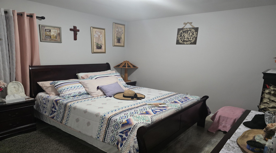 1507 Tesis Dr., Laredo, Texas 78046-5794, 3 Bedrooms Bedrooms, 6 Rooms Rooms,2 BathroomsBathrooms,Residential,For Sale,1507 Tesis Dr.,20255354