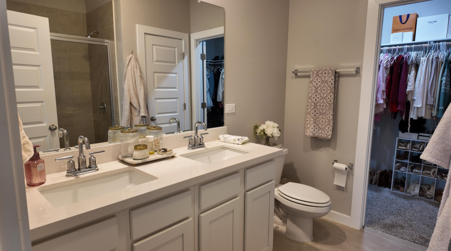 1014 Kus Dr., laredo, Texas 78045, 3 Bedrooms Bedrooms, 6 Rooms Rooms,2 BathroomsBathrooms,Residential,For Sale,1014 Kus Dr.,20255359