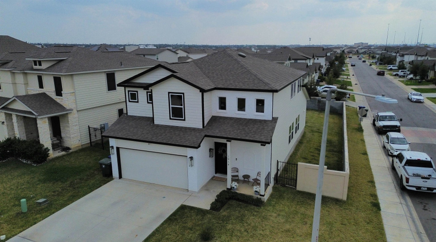 1014 Kus Dr., laredo, Texas 78045, 3 Bedrooms Bedrooms, 6 Rooms Rooms,2 BathroomsBathrooms,Residential,For Sale,1014 Kus Dr.,20255359