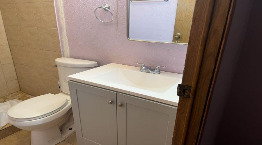 108 Avila Dr, Laredo, Texas 78043, 3 Bedrooms Bedrooms, 7 Rooms Rooms,2 BathroomsBathrooms,Residential,For Sale,108 Avila Dr,20255366