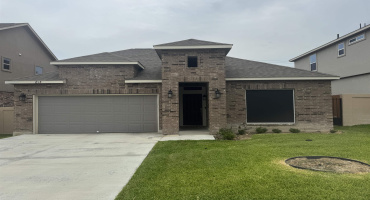 813 Pausa Dr., Laredo, Texas 78045, 4 Bedrooms Bedrooms, 7 Rooms Rooms,2 BathroomsBathrooms,Residential,For Sale,813 Pausa Dr.,20255374