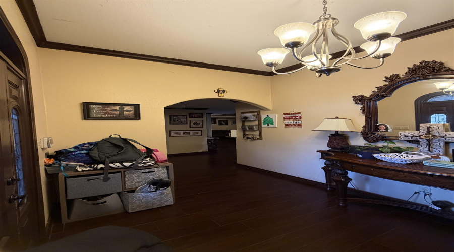 301 Esperanza Dr, Laredo, Texas 78041, 5 Bedrooms Bedrooms, 8 Rooms Rooms,4 BathroomsBathrooms,Residential,For Sale,301 Esperanza Dr,20255380